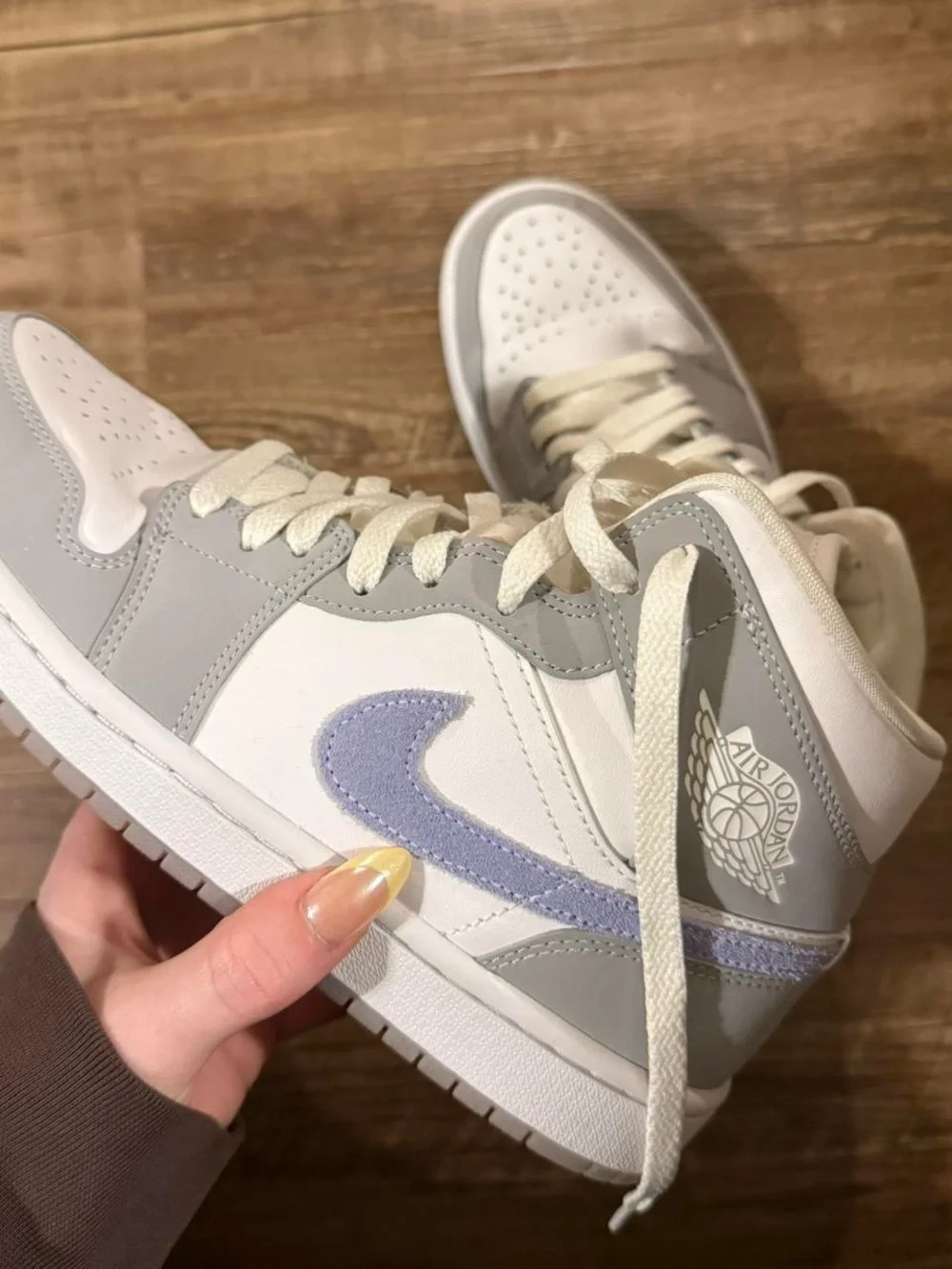 Jordan High-Top Sneakers in Light Gray, White & Lavender - Picture 2 of 7